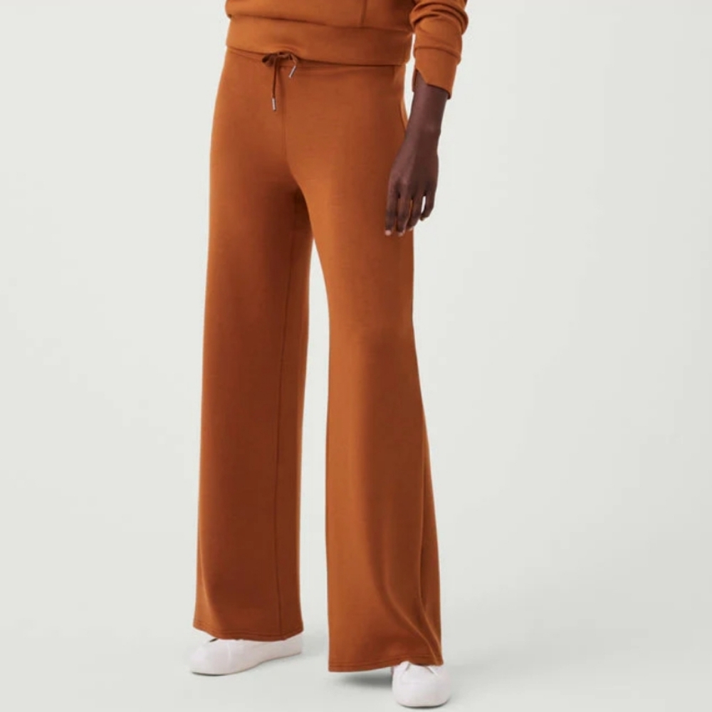 SPANX Wide Leg Pants in Brown